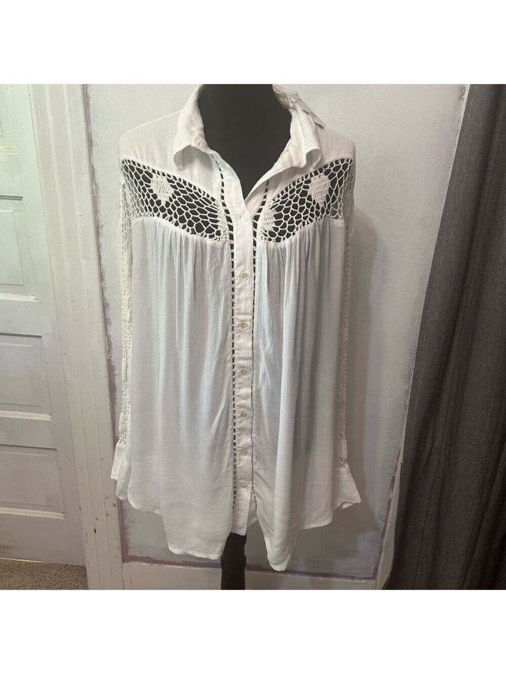 NWT Free People Women’s Top Tunic Large Open Crochet Long Sleeve White Festival